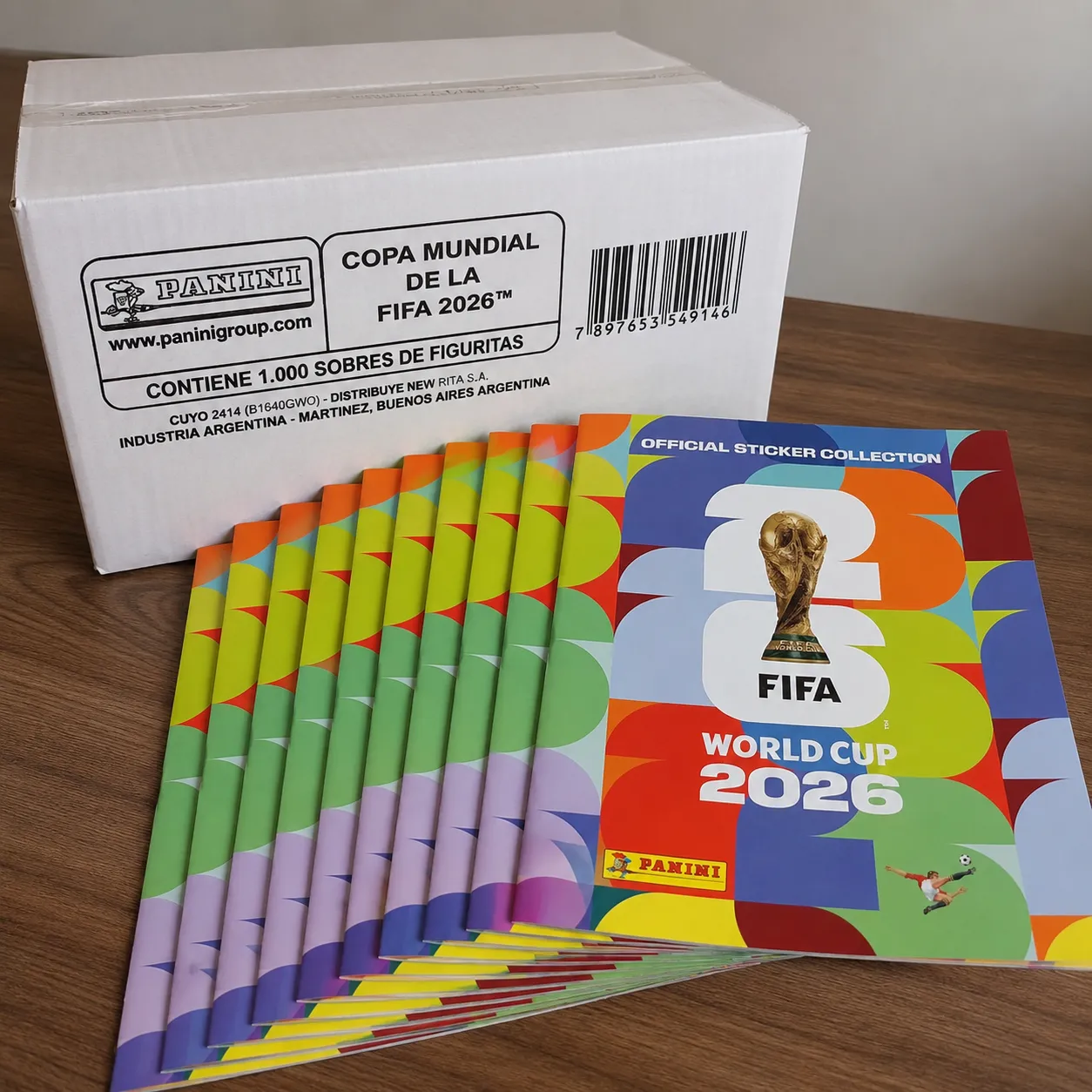 Combo Mayorista Panini Argentina: Caja de 1.000 Sobres + 10 Álbumes Tapa Blanda - imagen 1