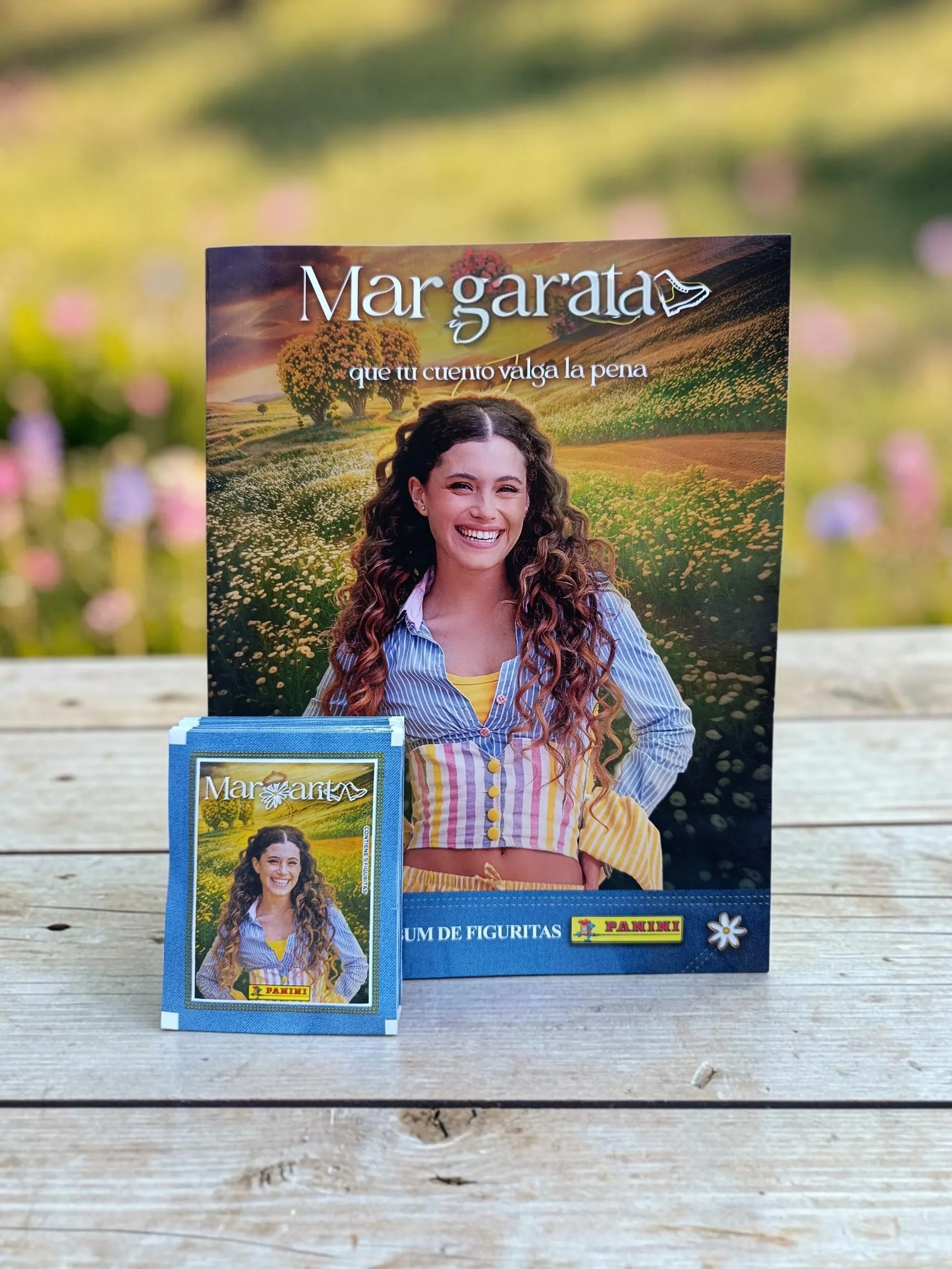 Combo Álbum + 20 Sobres de Figuritas Margarita - imagen 1