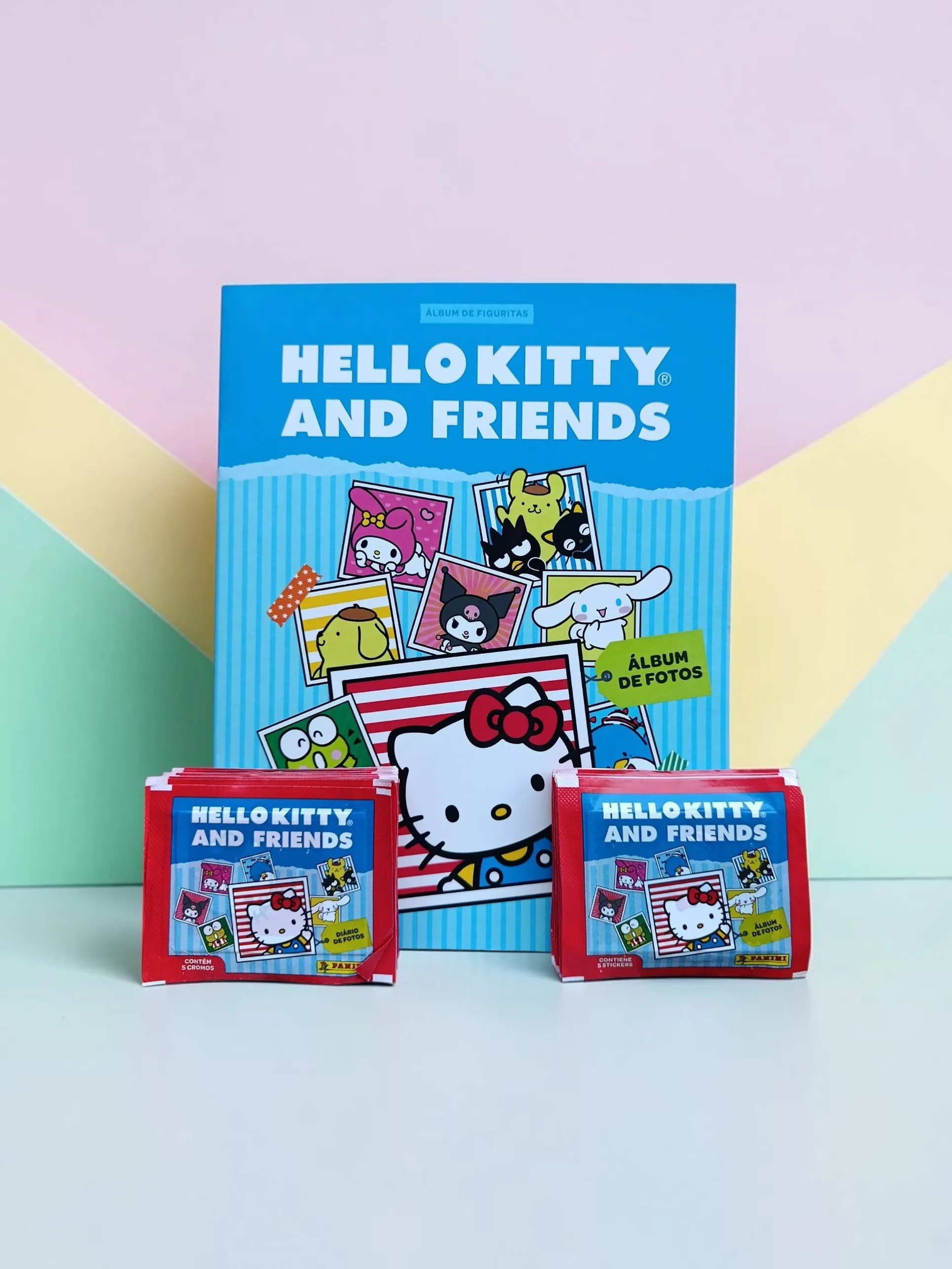 Combo Álbum + 50 Sobres de Figuritas Hello Kitty - imagen 1